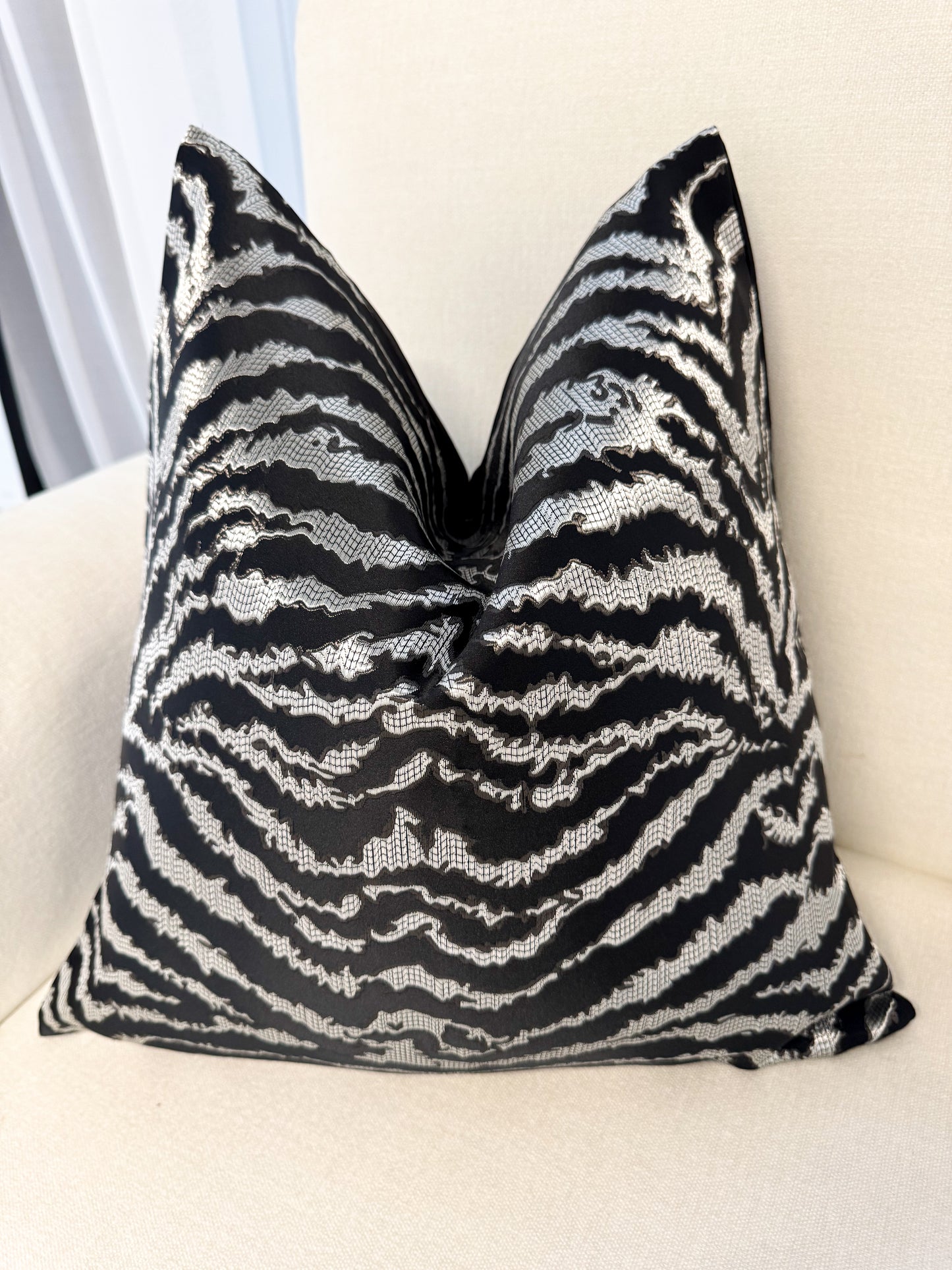 Zoco Zebra Cushion Cover