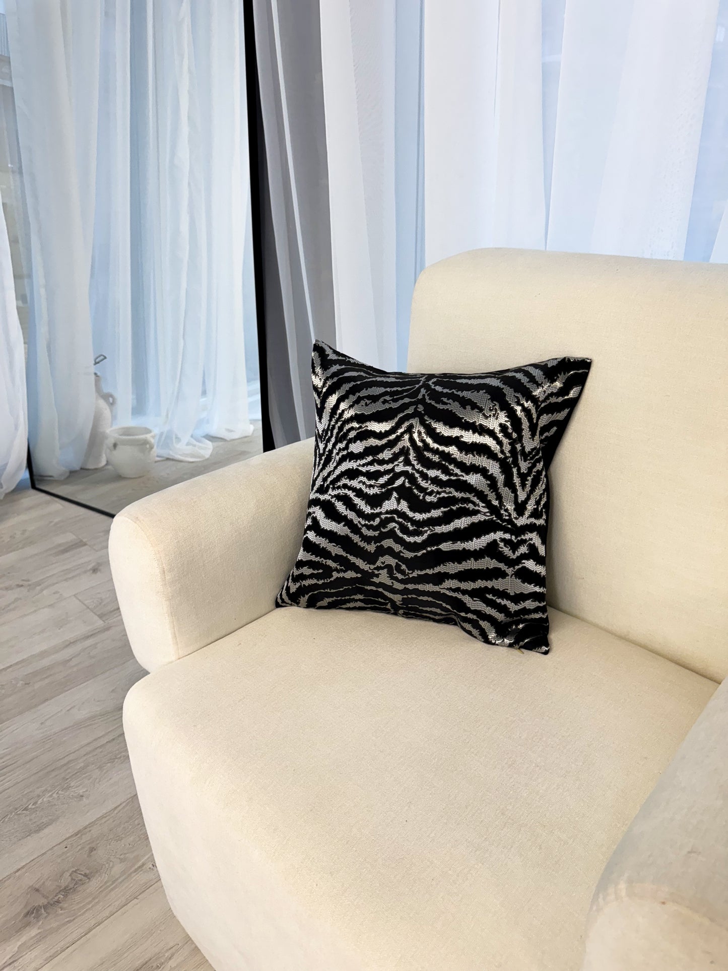 Zoco Zebra Cushion Cover
