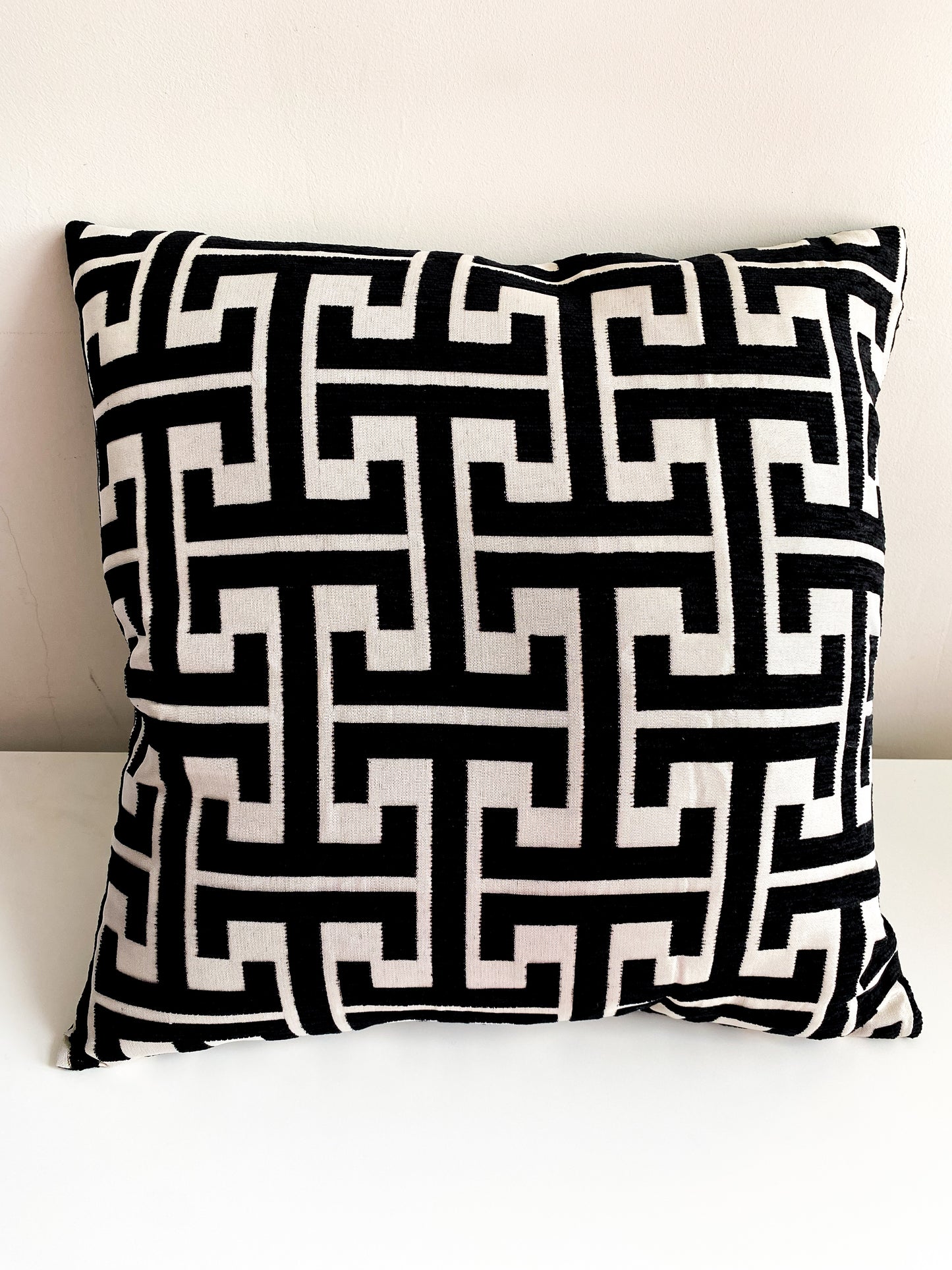 Arne Cushion Cover