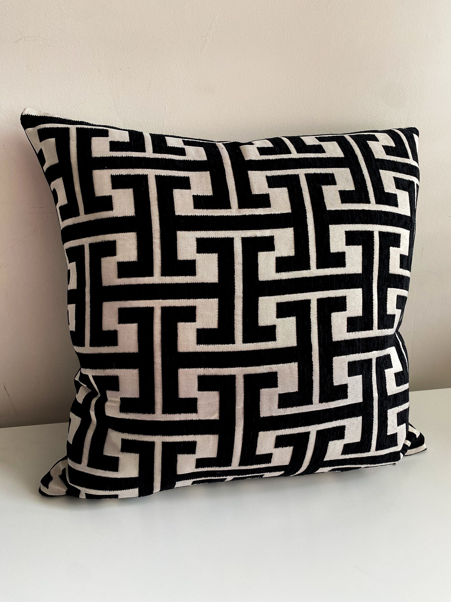 Arne Cushion Cover