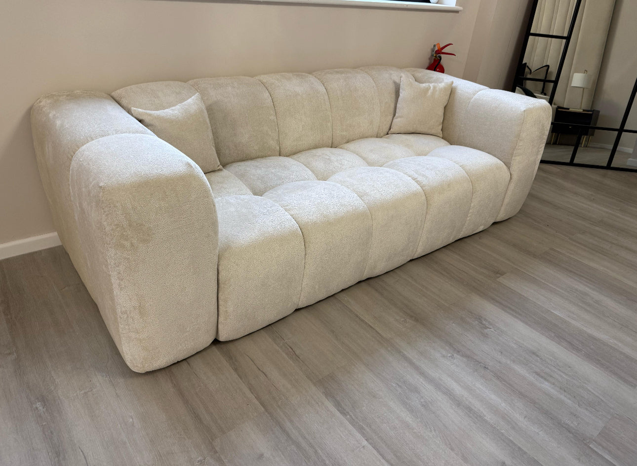 Deco Spacious Sofa