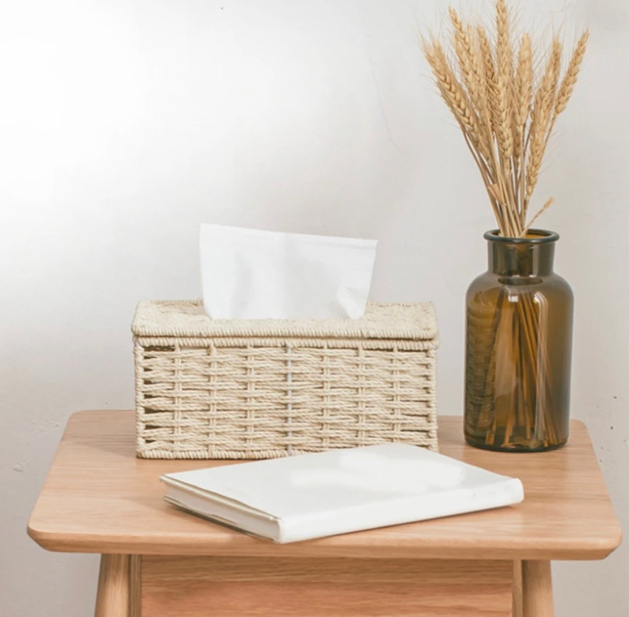 Rattan Tissue Holder