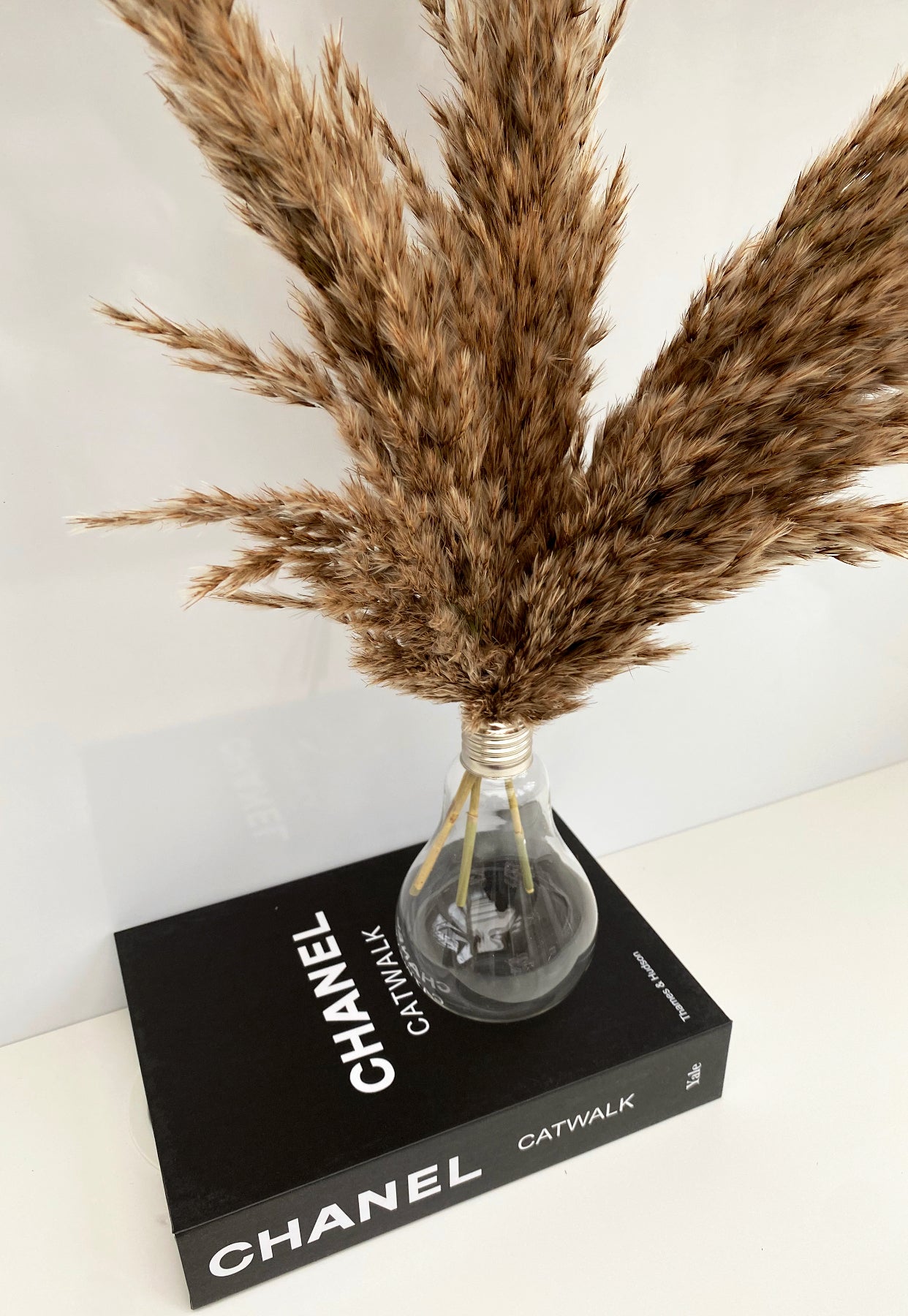 Light Bulb Diffuser / Vase