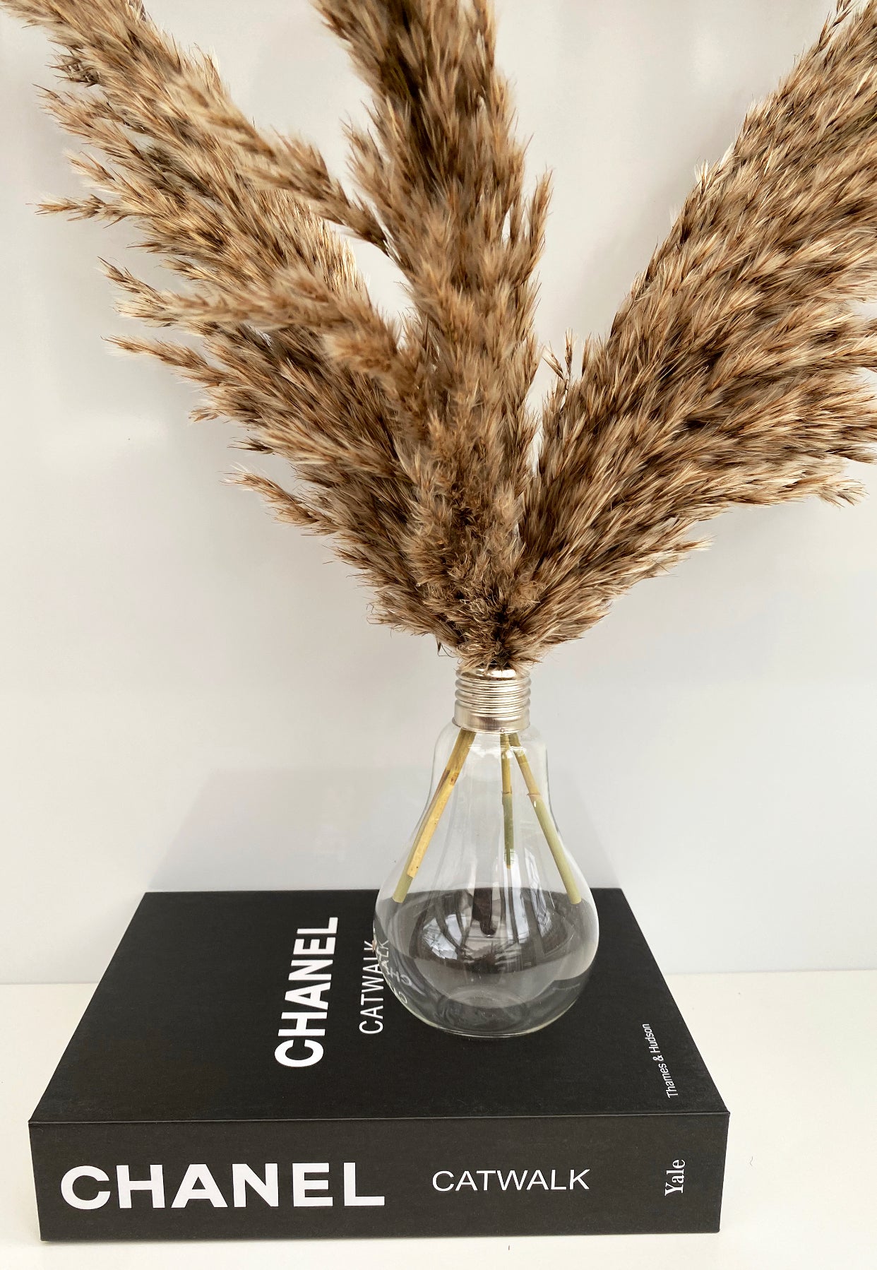 Light Bulb Diffuser / Vase