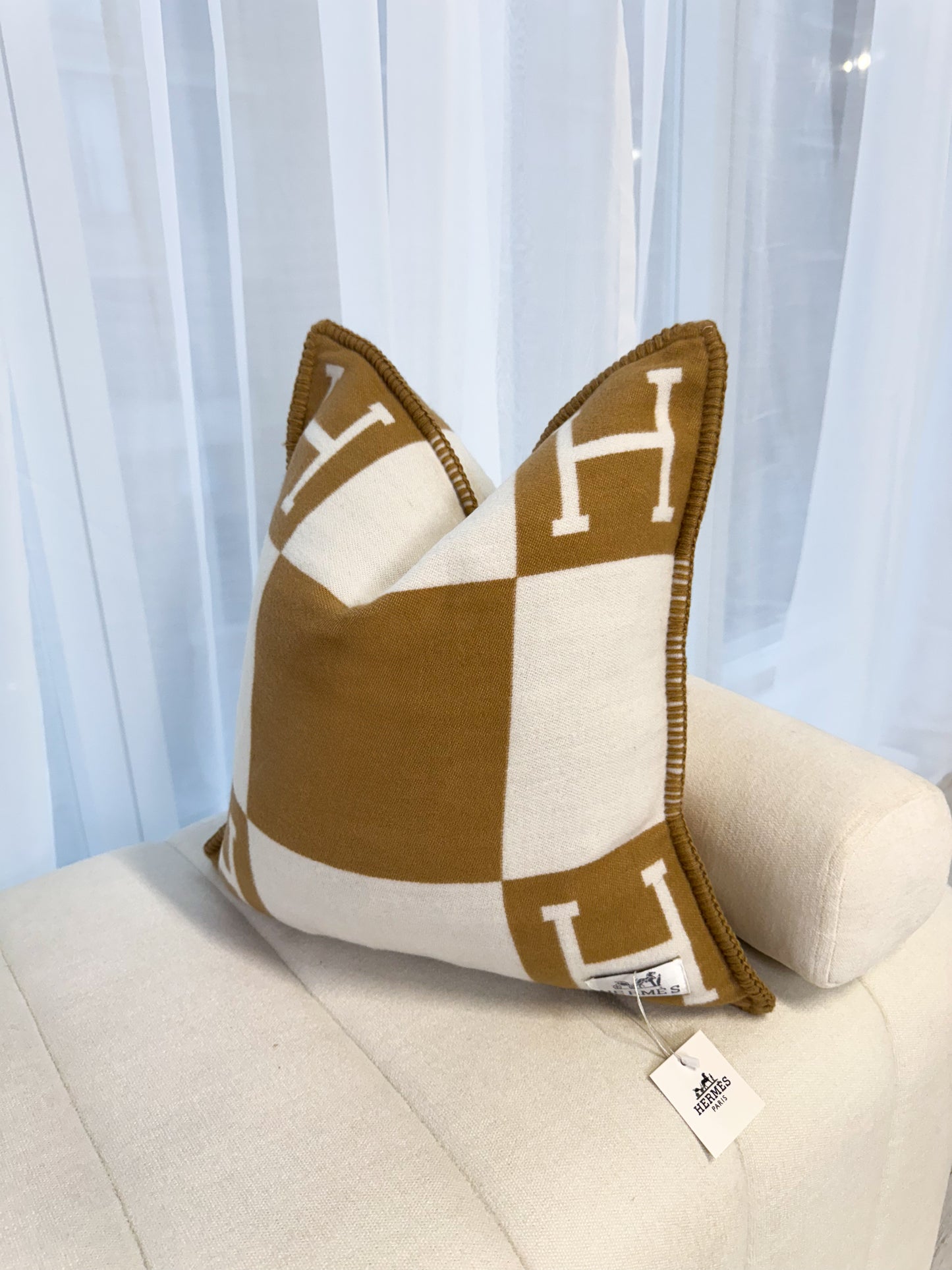 Luxury H Cashmere Wool Cushion Cover