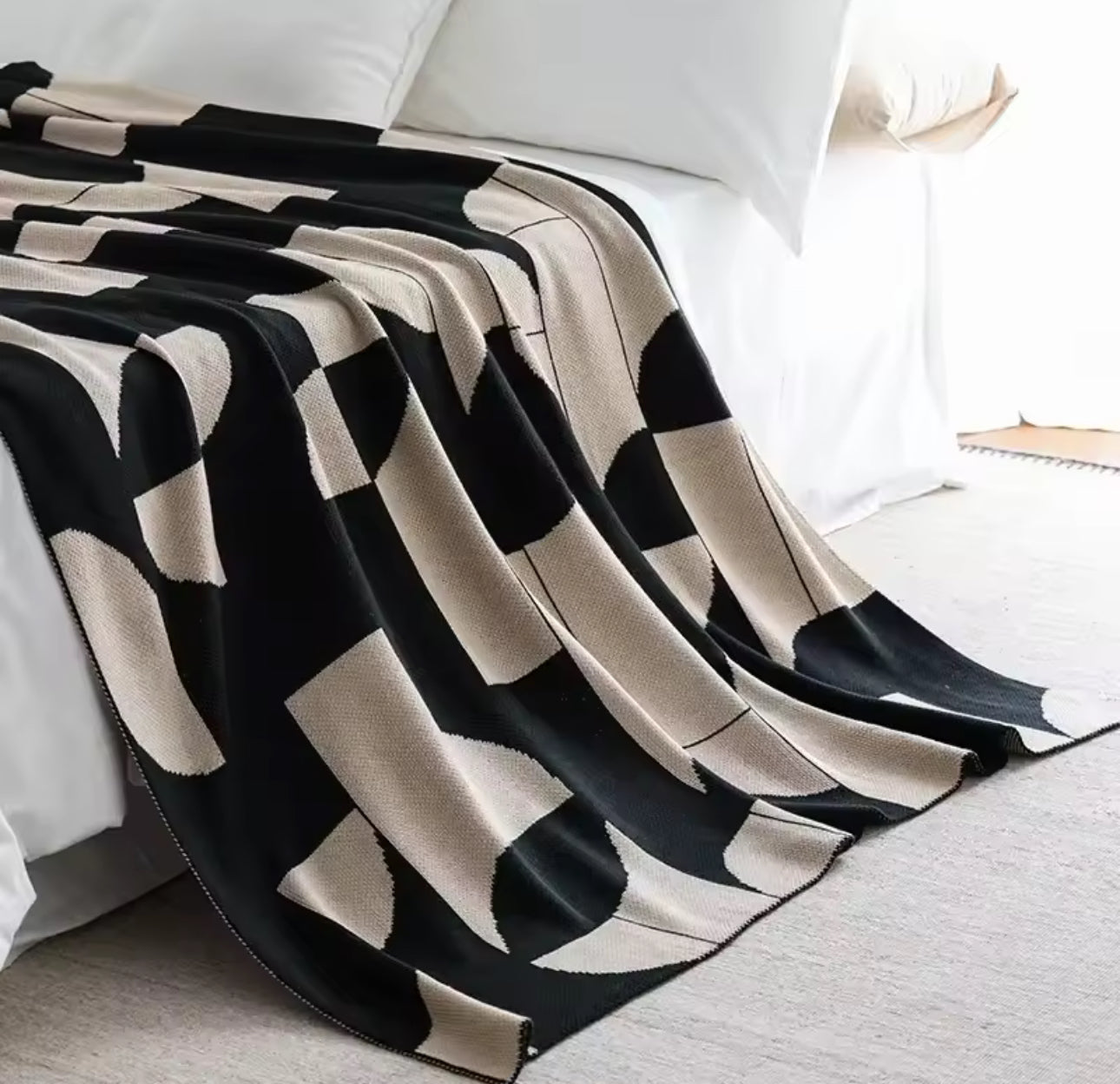 Kofi Knitted Throw / Blanket