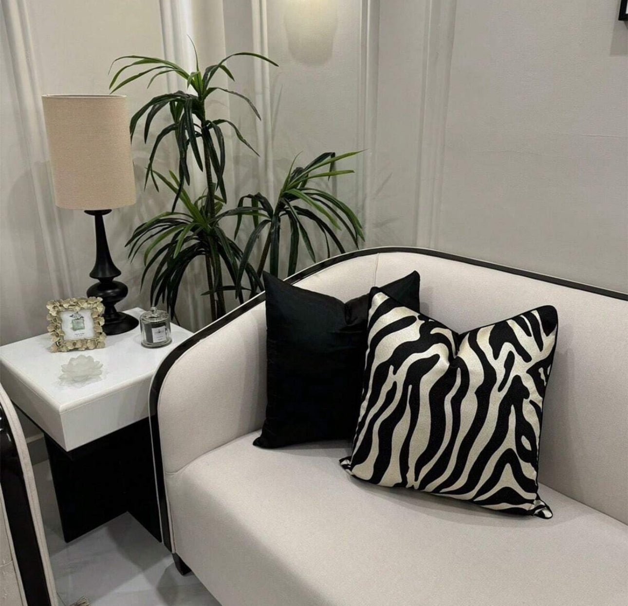 ZEBRA Cushion Cover