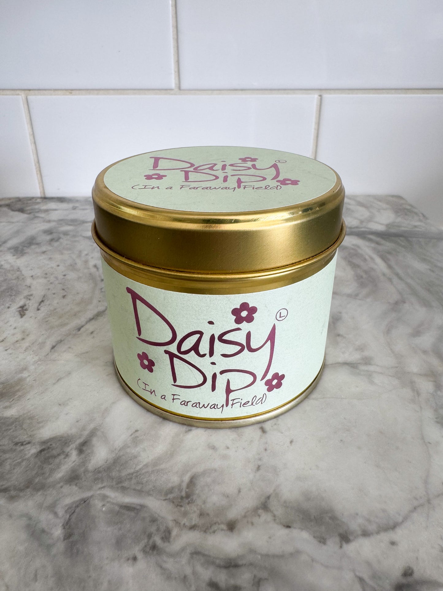 Daisy Dip Scented Candle