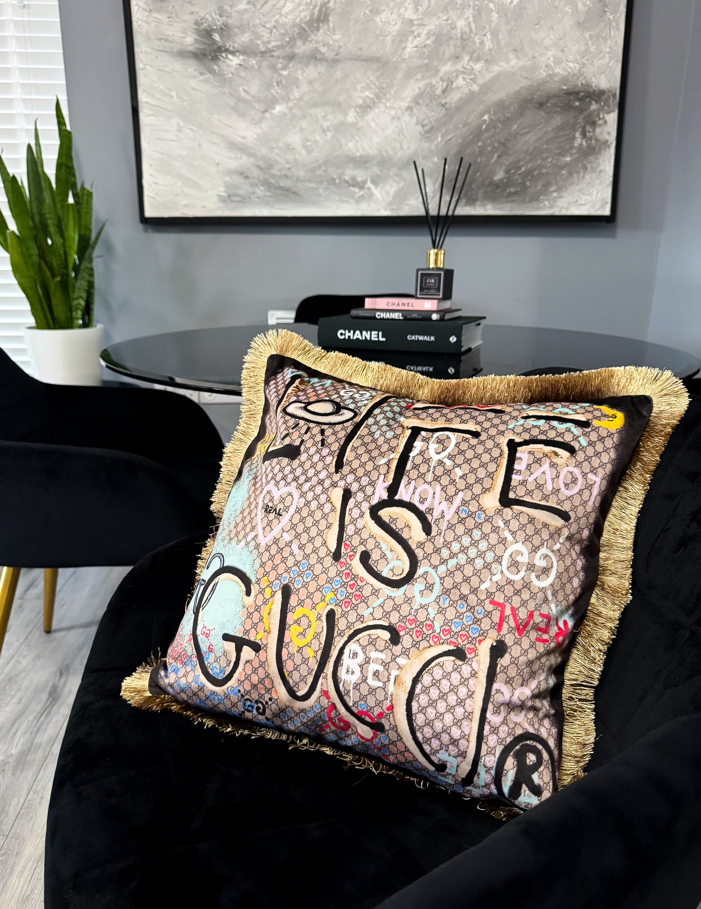 GRAFFITI Cushion Cover