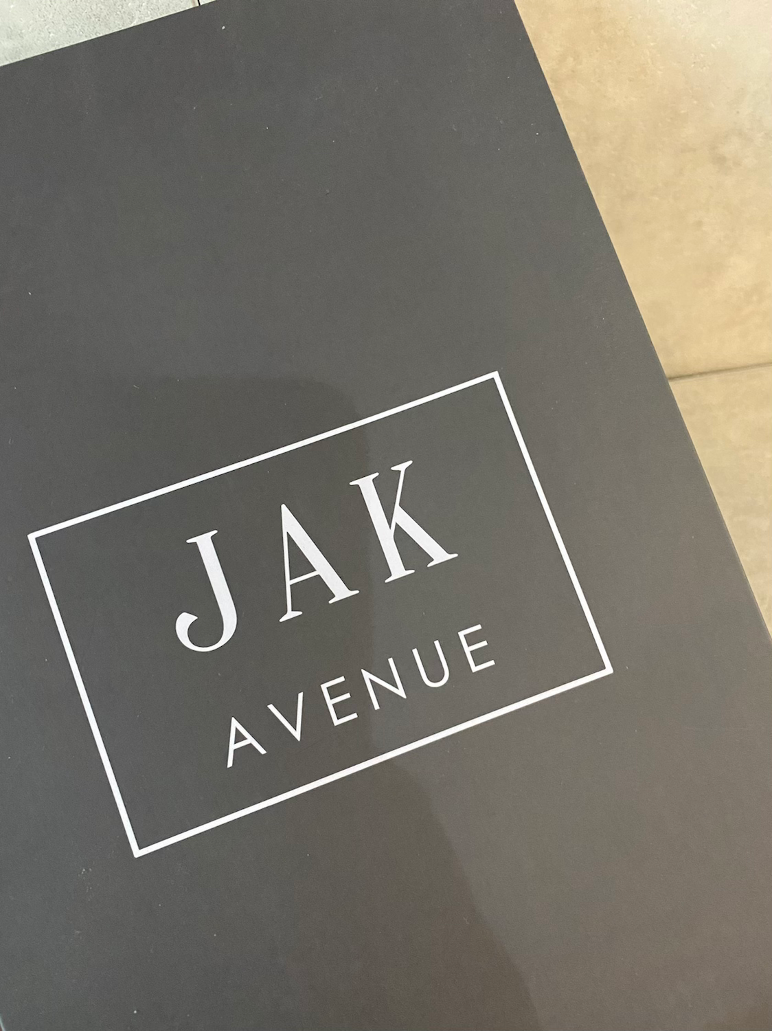 Books & Boxes – JAK Avenue